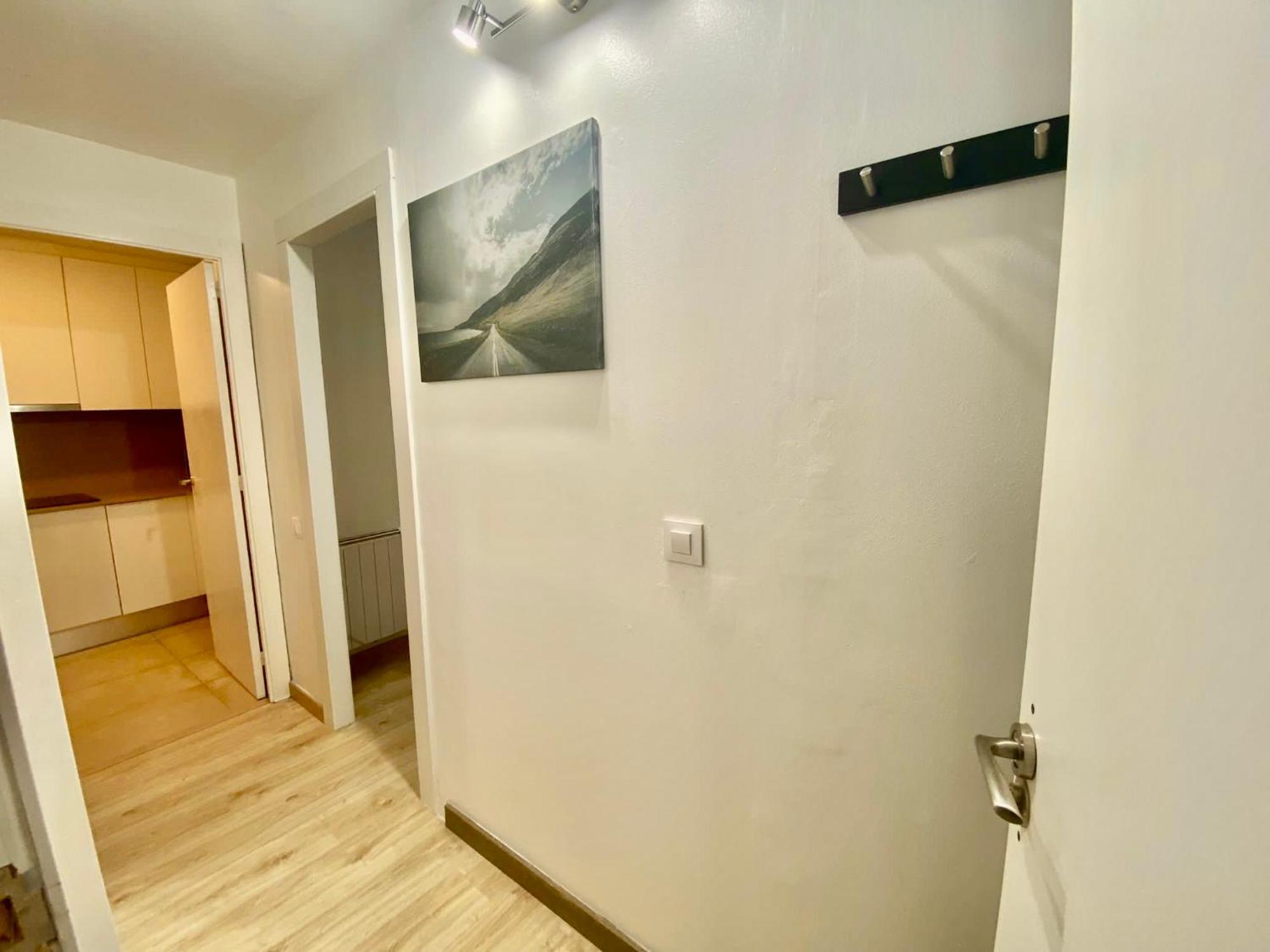 Suites Nuevas Con Bano Privado Frente Al Metro St Mwc Barcelona-Fira L’Hospitalet de Llobregat Exterior foto